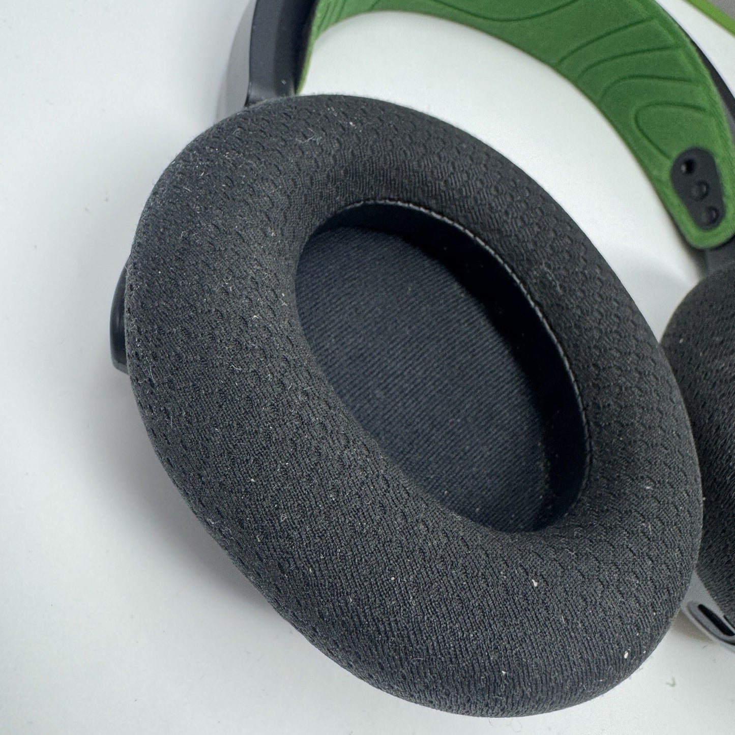 *SteelSeries Arctis Nova 7X Wireless Multi-Platform Gaming Headset