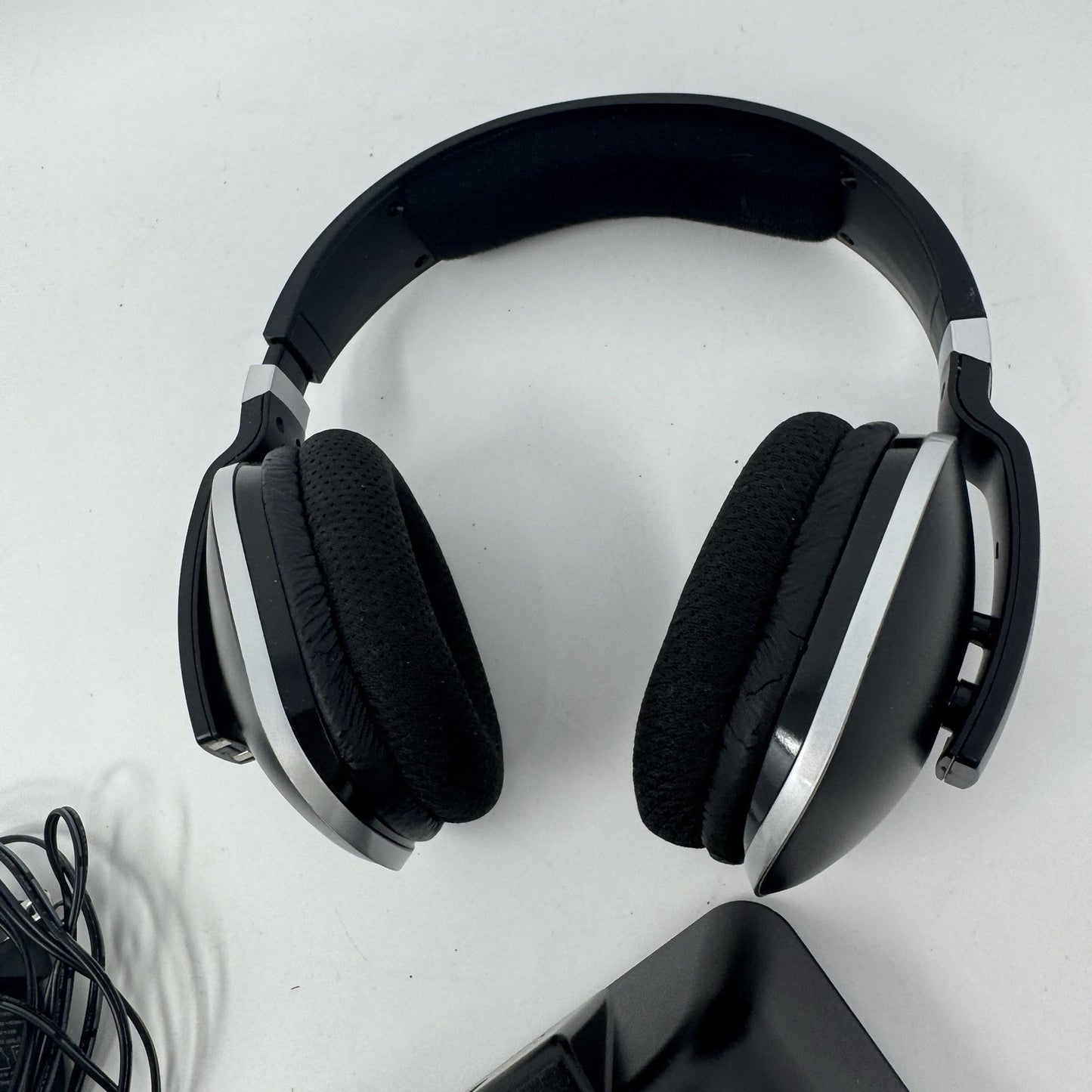 ADH300 Rechargeable Wireless Headphones
