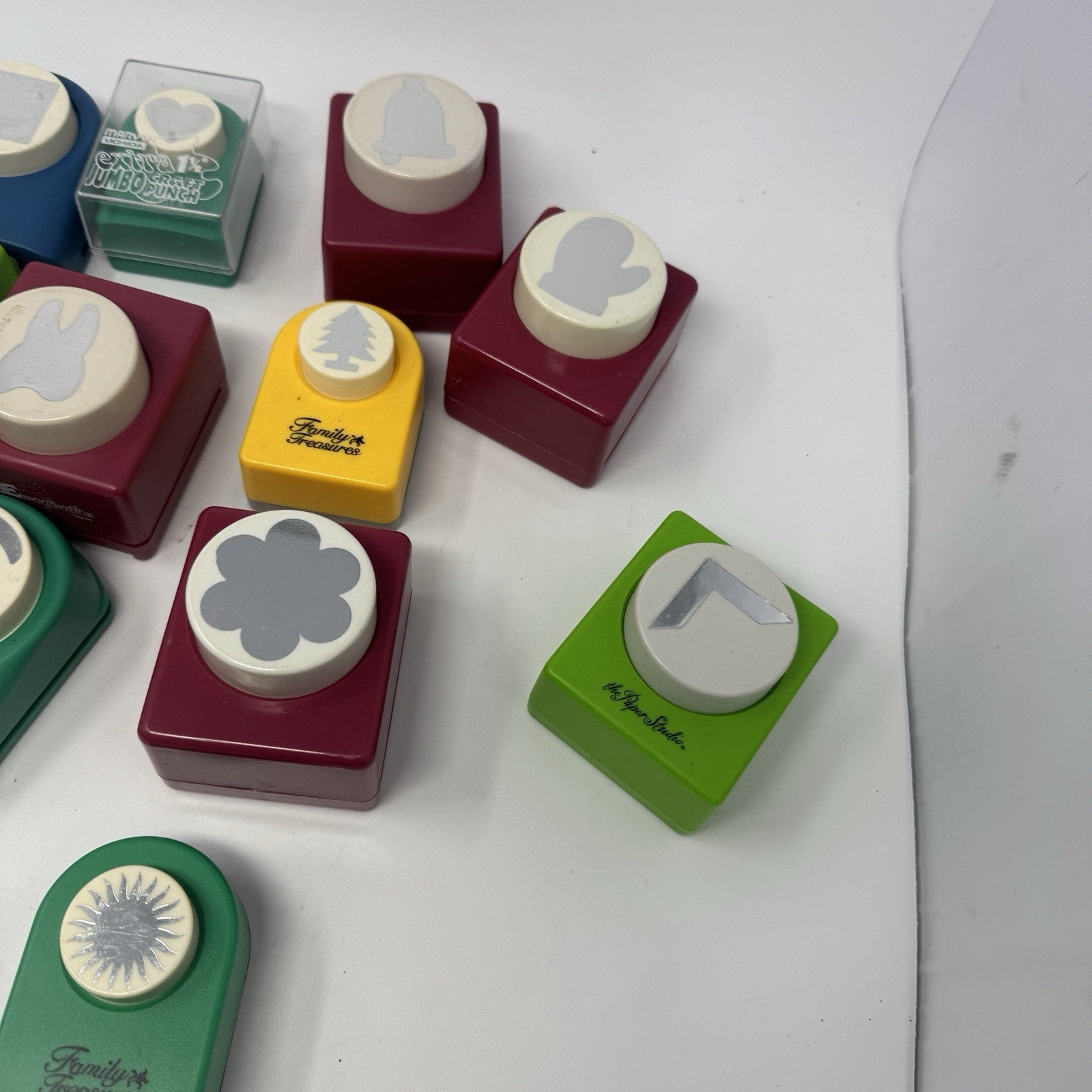 ⭐️Lot Of 18 Paper Punch Craft⭐️LARGE! JUMBO SIZED